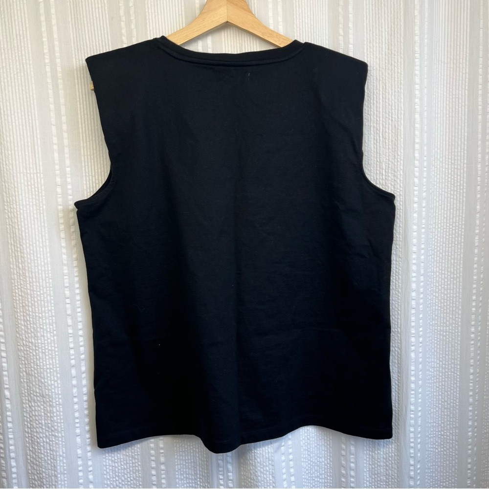 Maurice’s Boxy Black Muscle sleeve‎ T- Shirt Sleeve Top with Padded Shoulders - Picture 3 of 5
